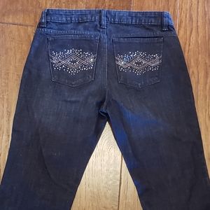 Gorgeous Studded Capri Jeans 👖